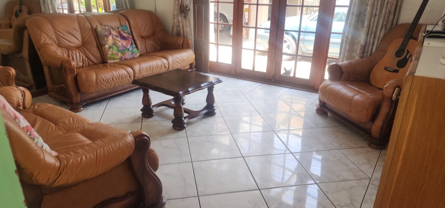 4 Bedroom Property for Sale in Strandfontein Village Western Cape